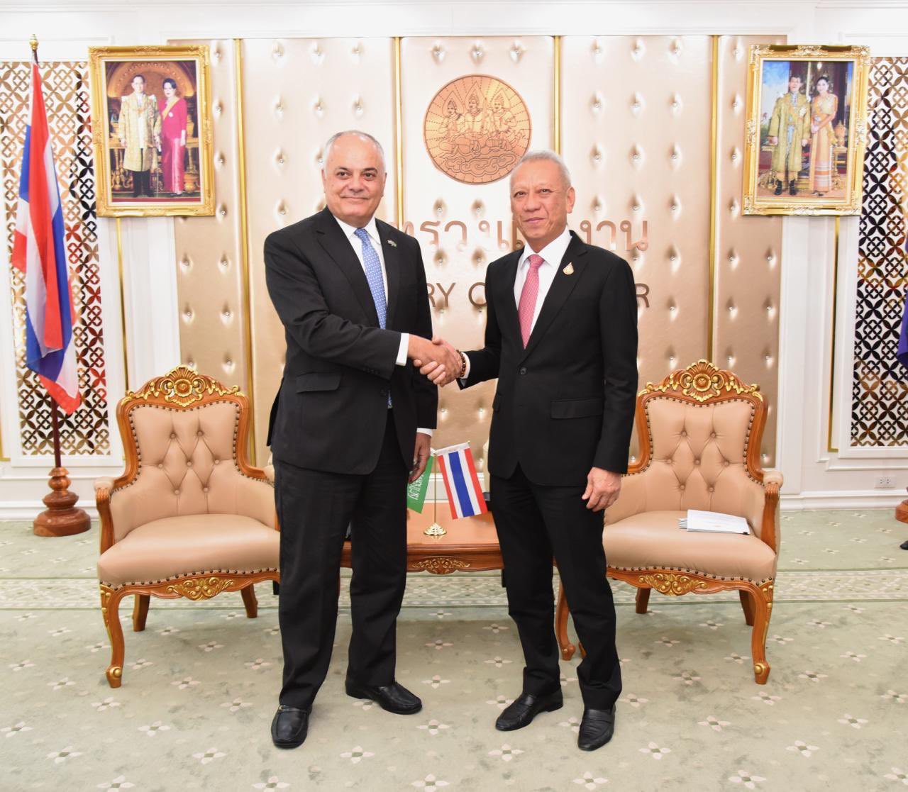 Ambassador Abdulrahman Al-Suhaibani met with His Excellency the Minister of Labor, Mr. Pipat Ratchakitprakarn.